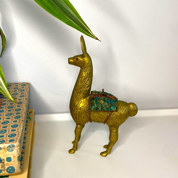 Vintage Pair of Brass Alpacas - Picture 2 of 3